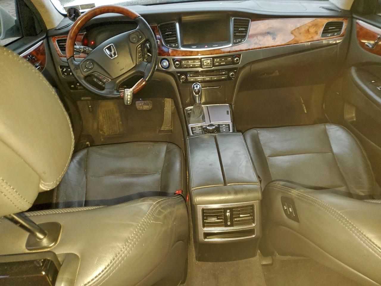 2016 HYUNDAI Equus