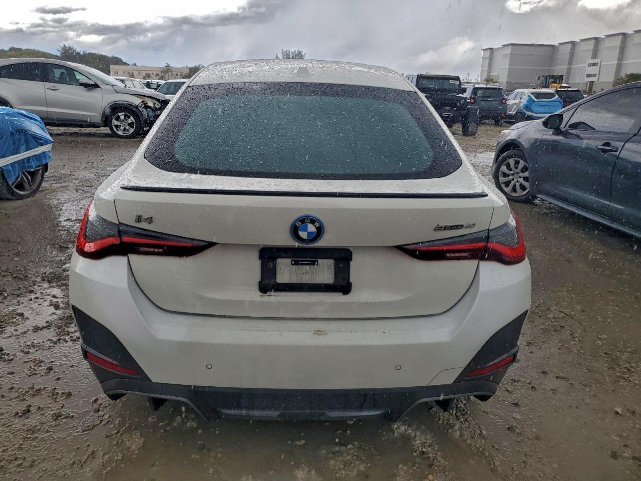 2024 BMW i4