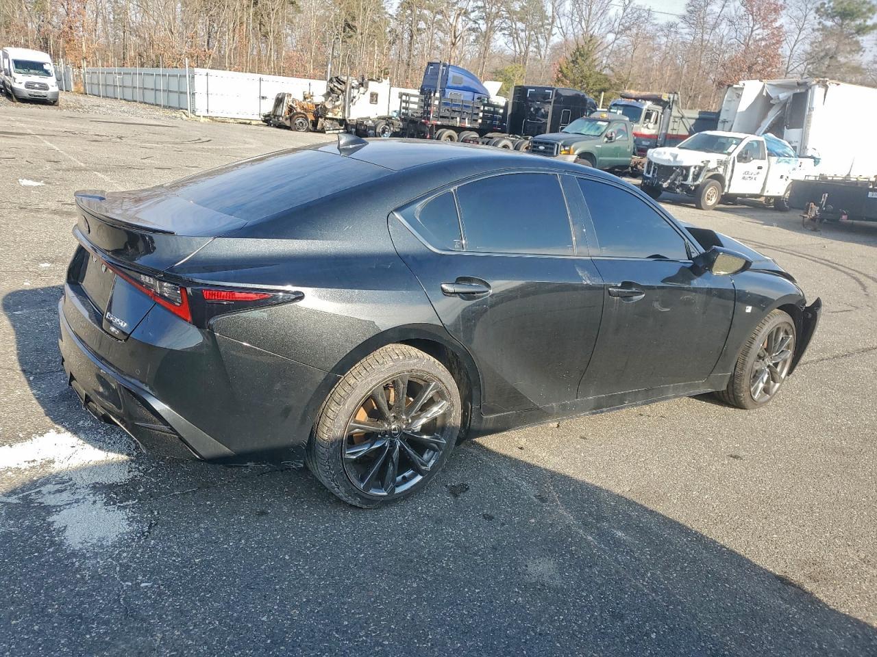2025 LEXUS IS 350