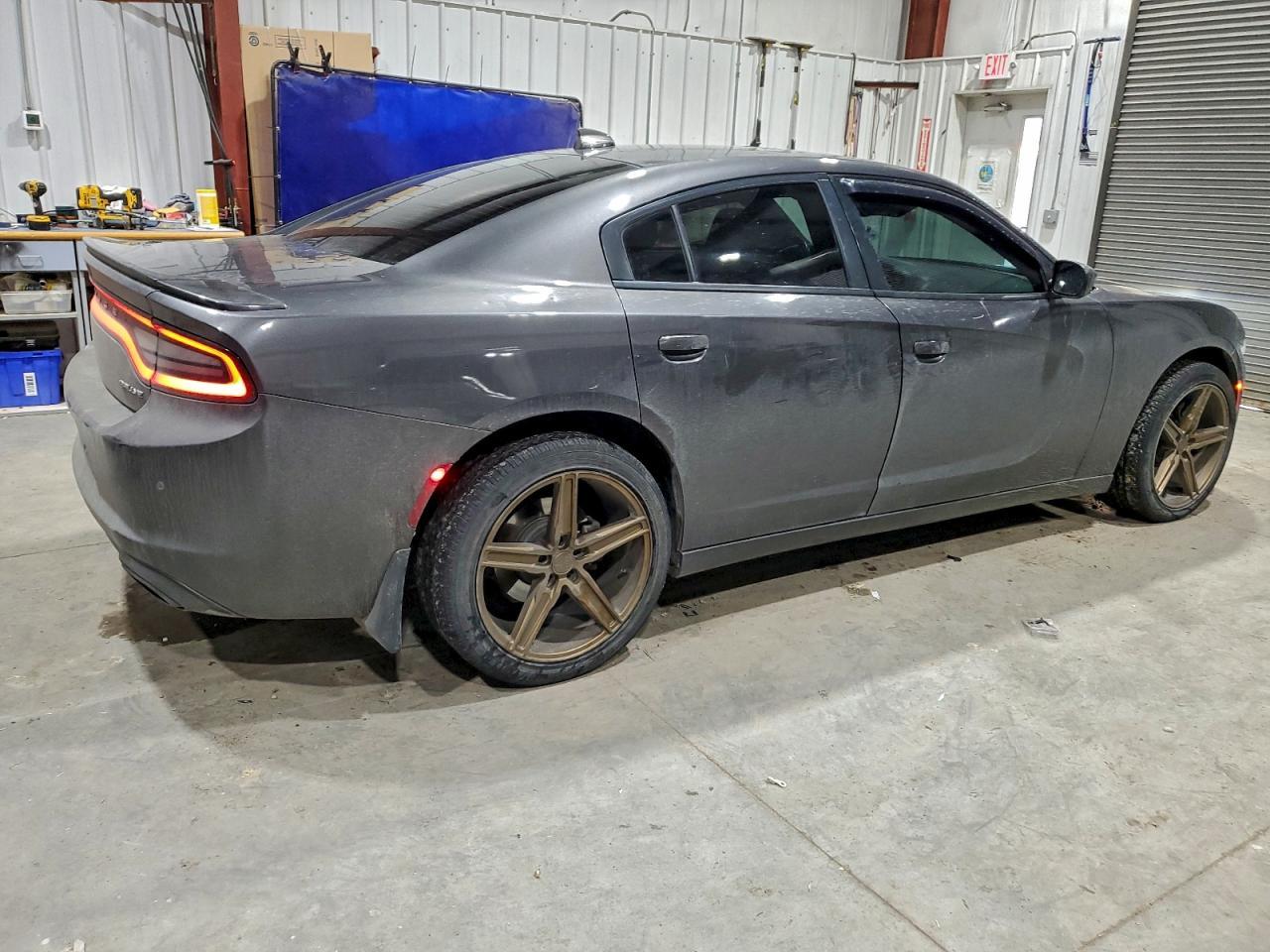 2016 DODGE CHARGER