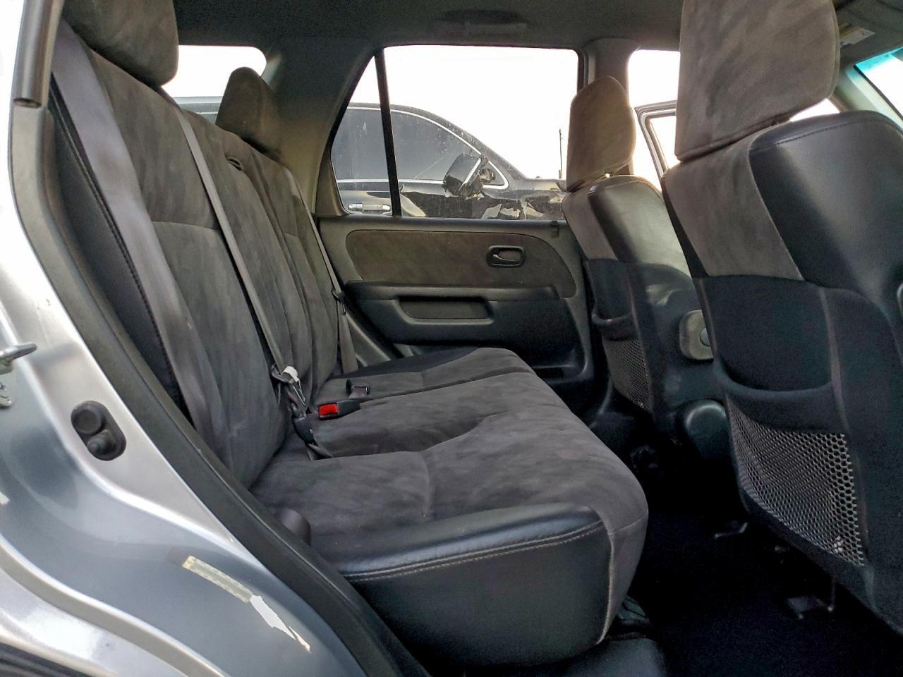 2004 HONDA CR-V