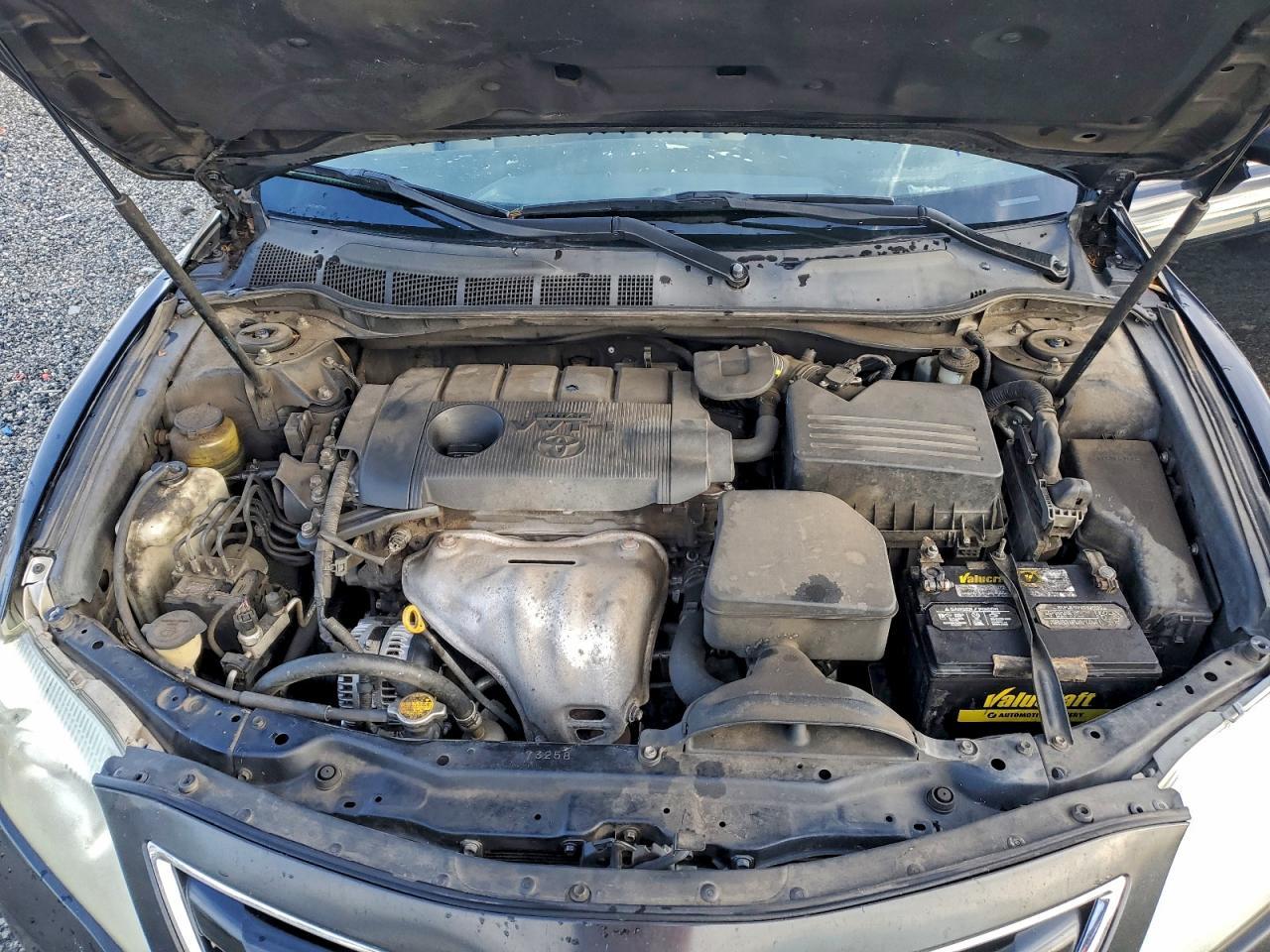 2011 TOYOTA CAMRY