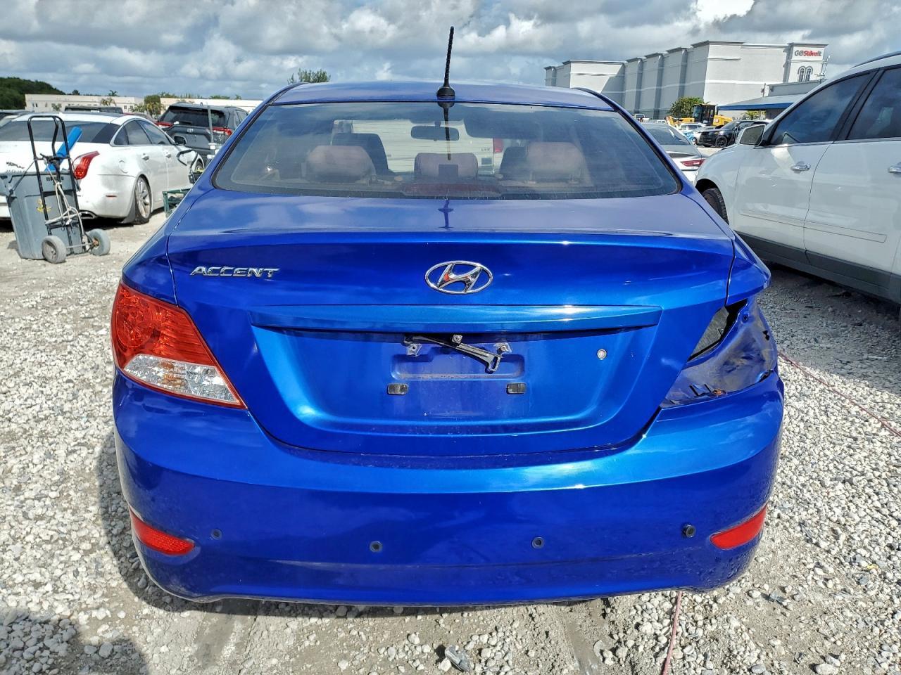 2013 HYUNDAI ACCENT