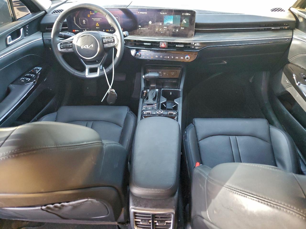 2025 KIA K5