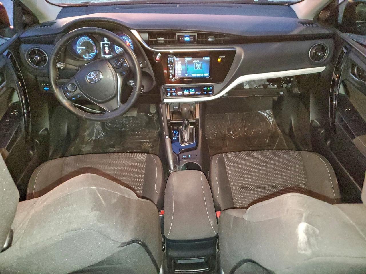 2018 TOYOTA COROLLA
