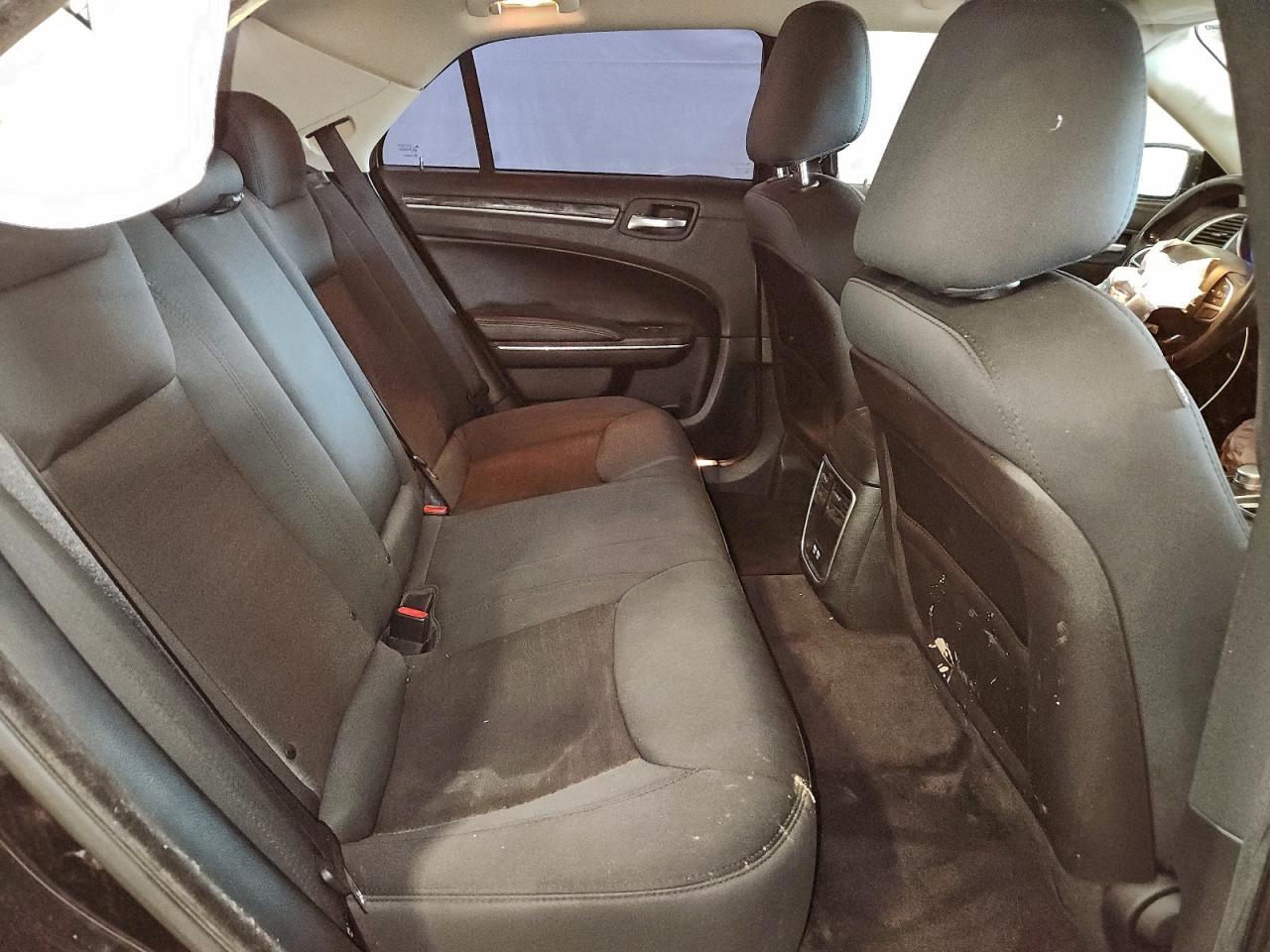 2018 CHRYSLER 300