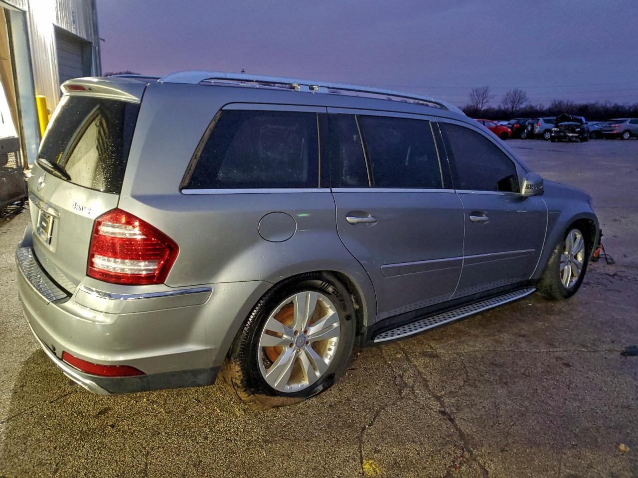 2012 MERCEDES-BENZ GL-Class