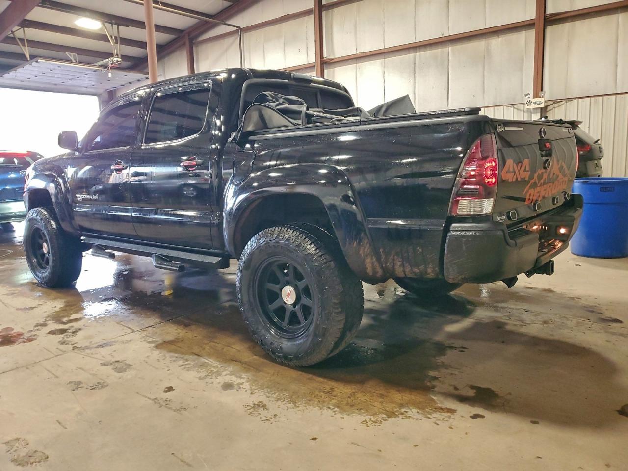 2011 TOYOTA TACOMA