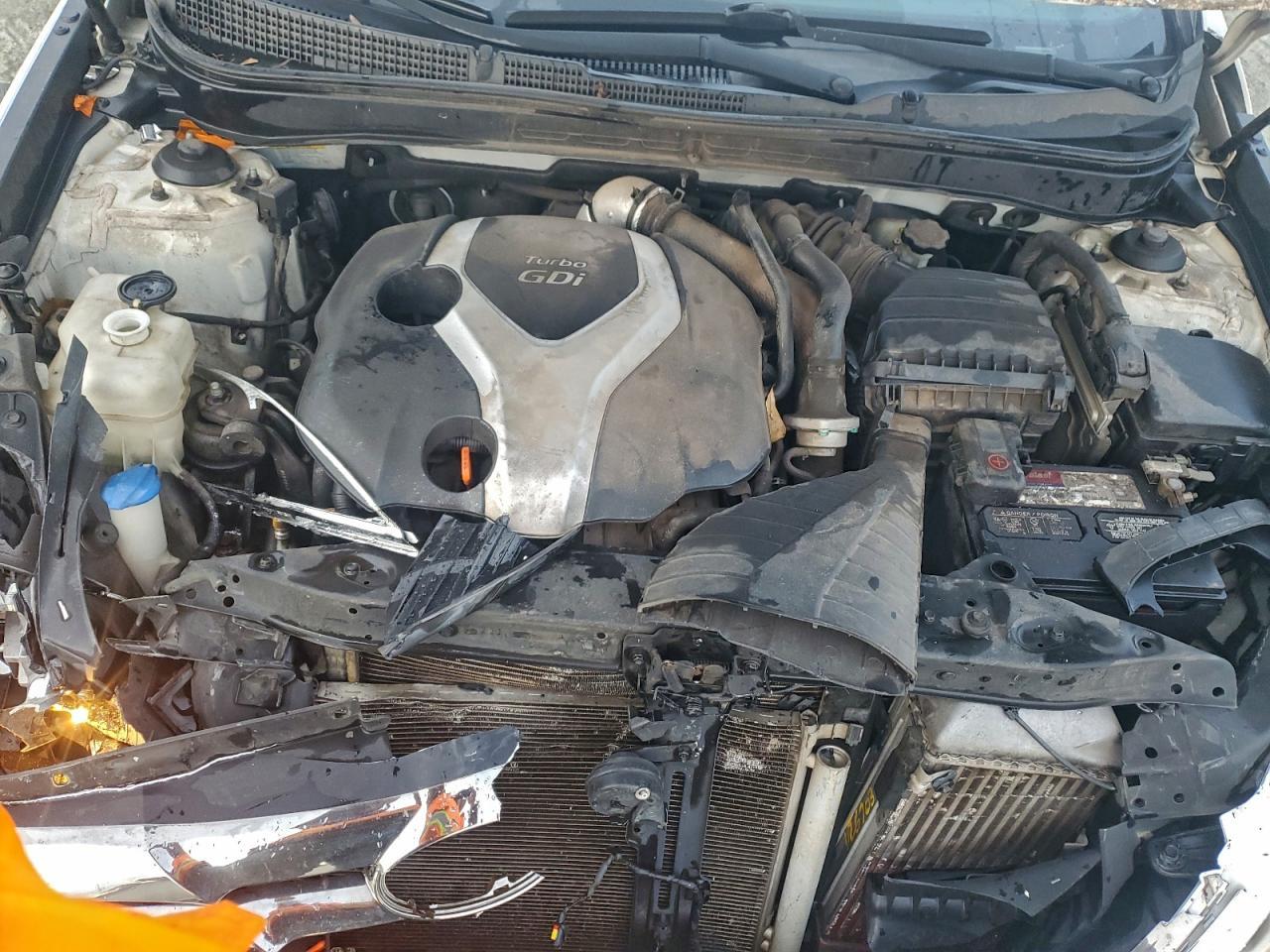 2013 HYUNDAI SONATA