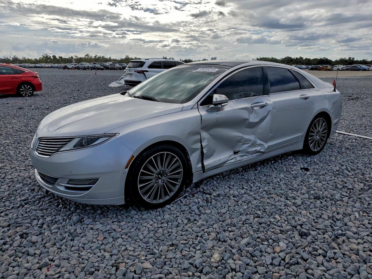 2013 LINCOLN MKZ