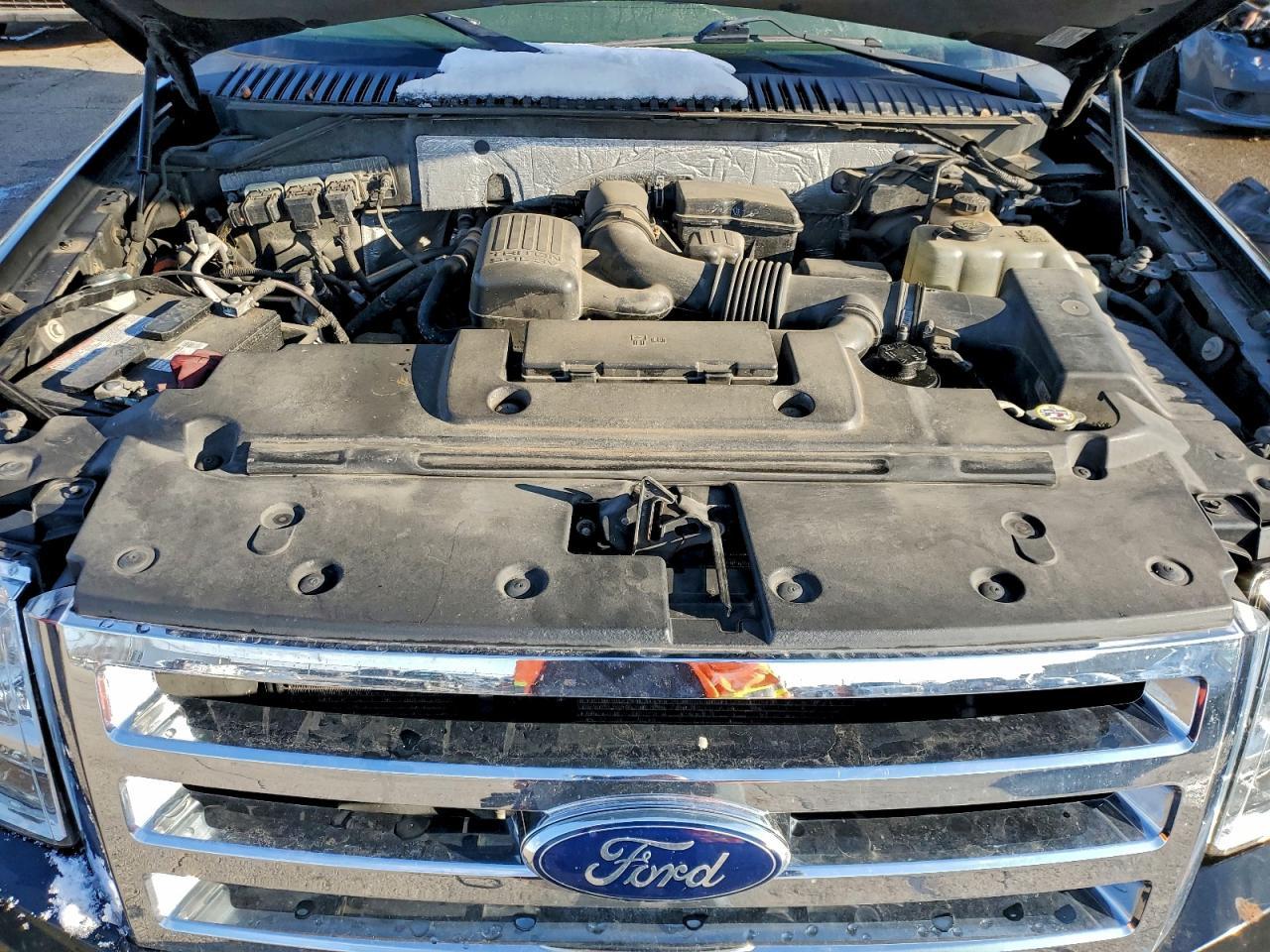 2013 FORD Expedition