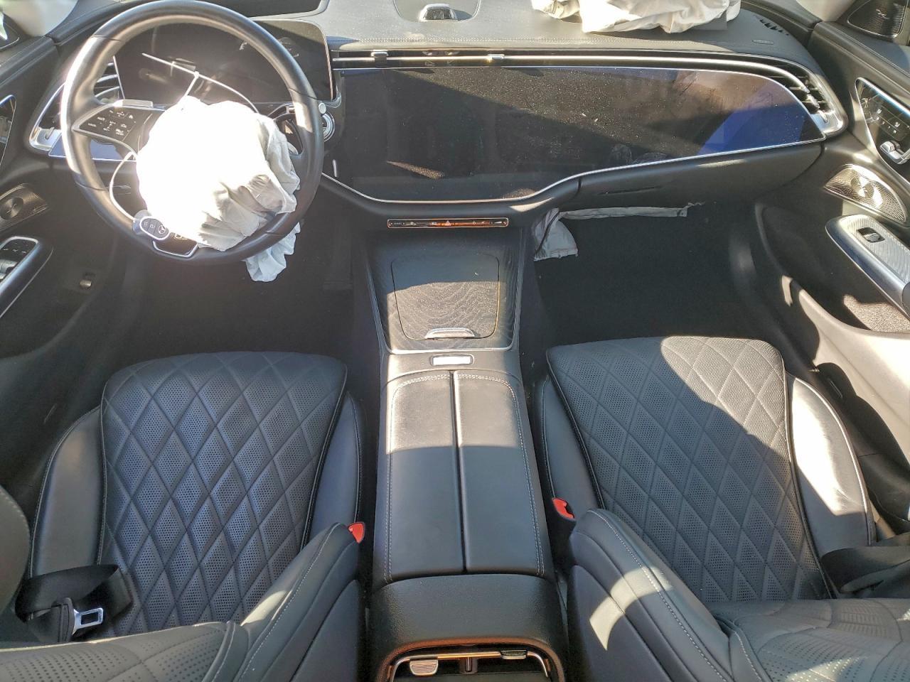 2024 MERCEDES-BENZ E-Class