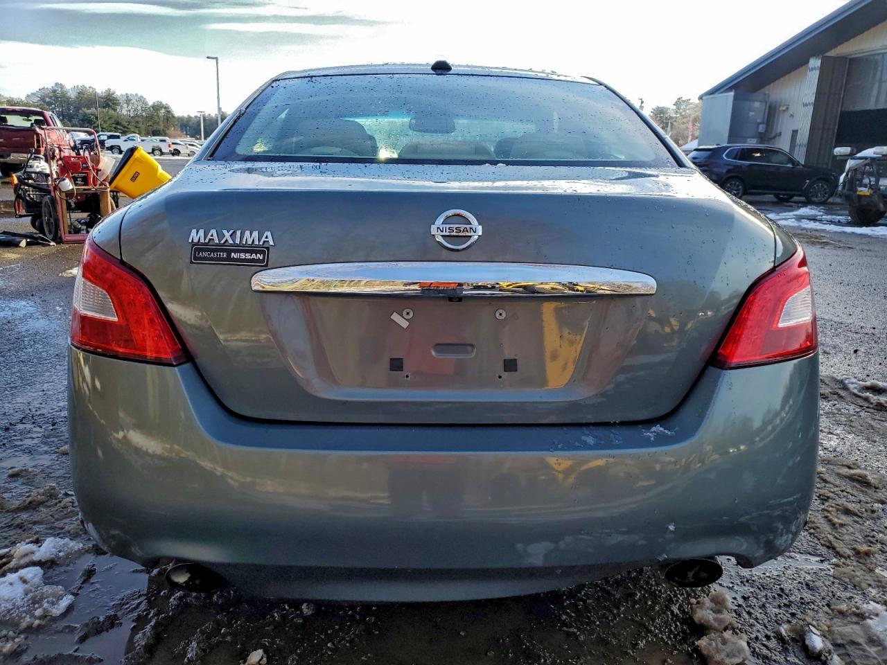 2009 NISSAN Maxima