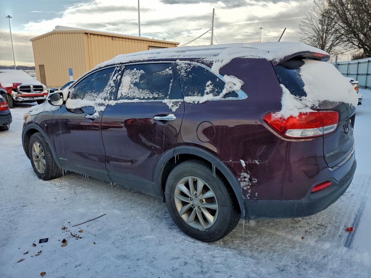 2017 KIA SORENTO