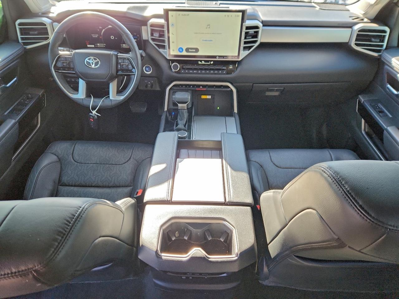2024 TOYOTA Sequoia
