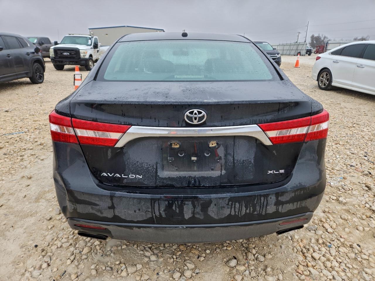2015 TOYOTA Avalon