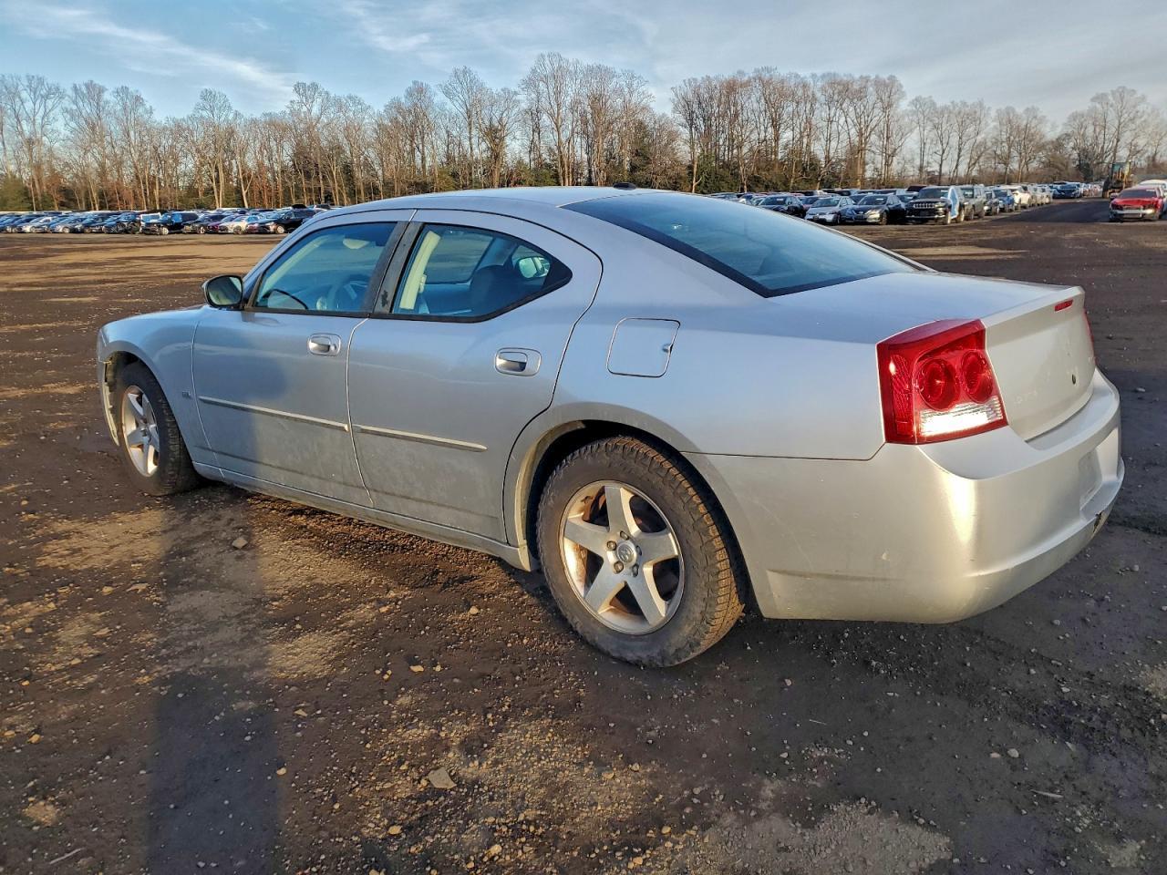 2010 DODGE CHARGER
