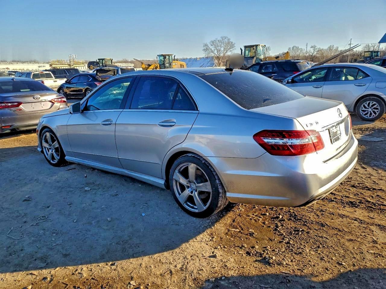 2010 MERCEDES-BENZ E-Class