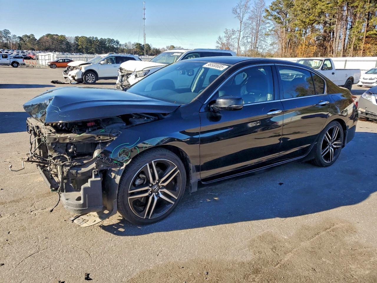 2017 HONDA ACCORD