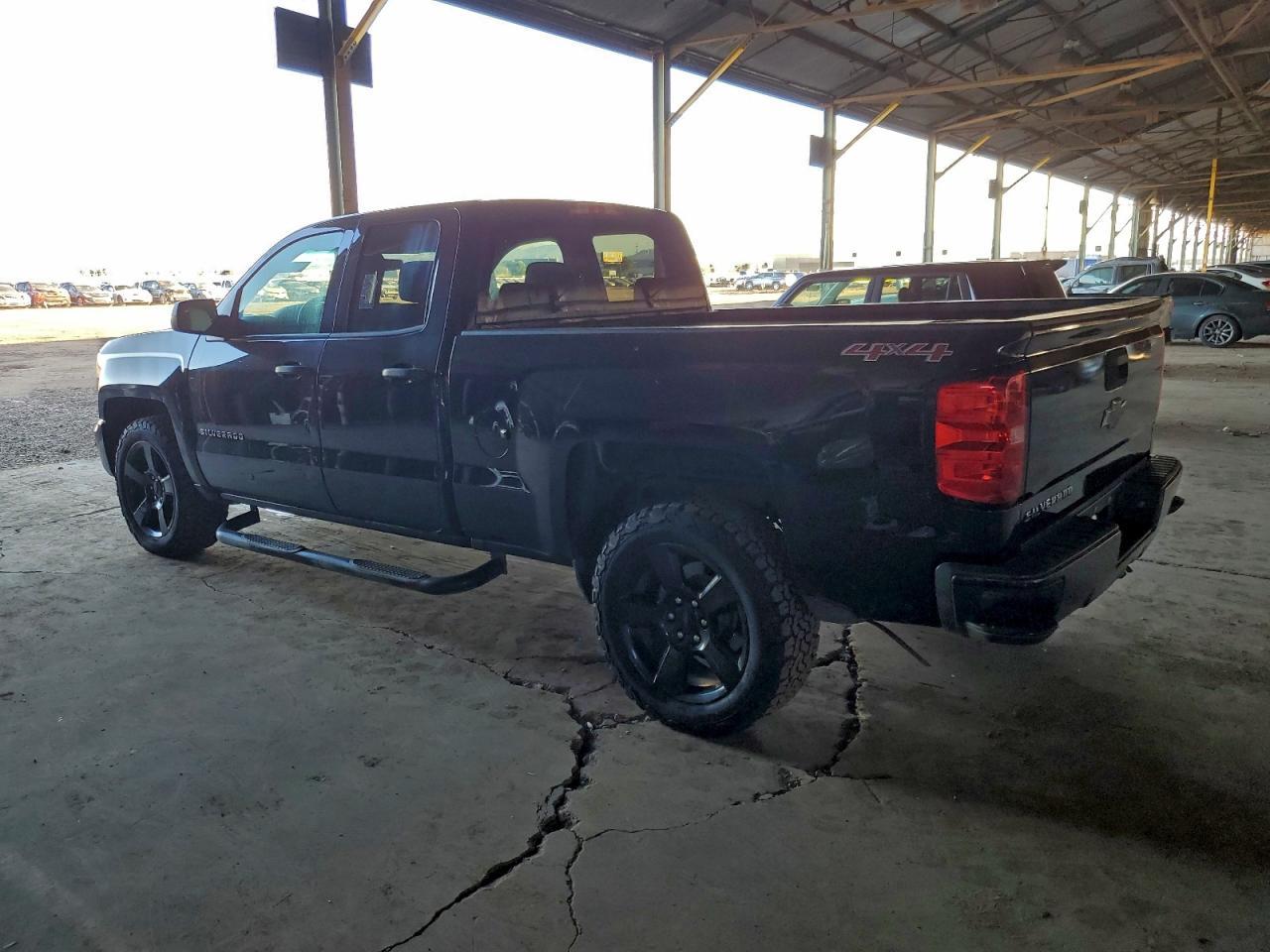 2017 CHEVROLET Silverado