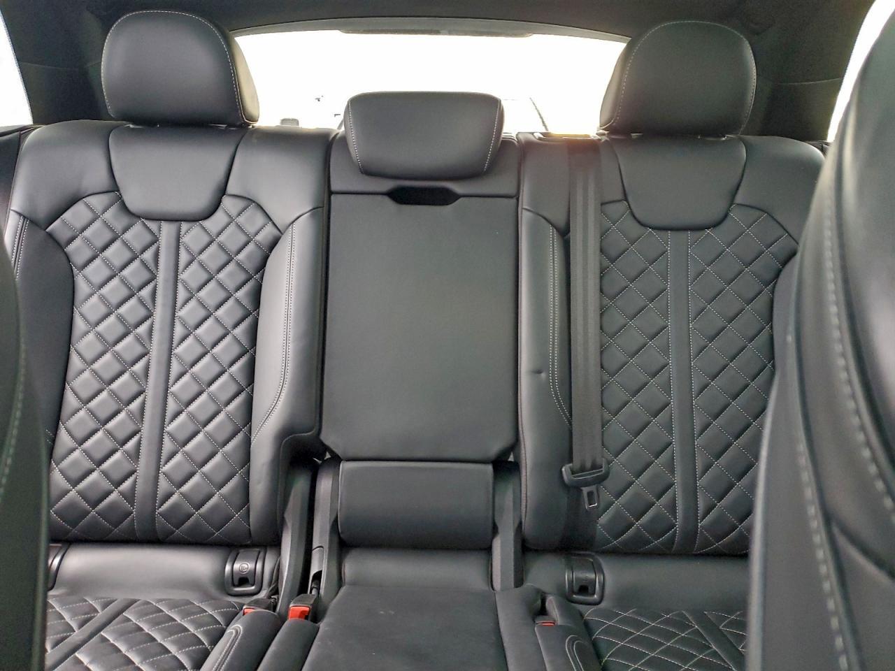 2020 AUDI SQ5