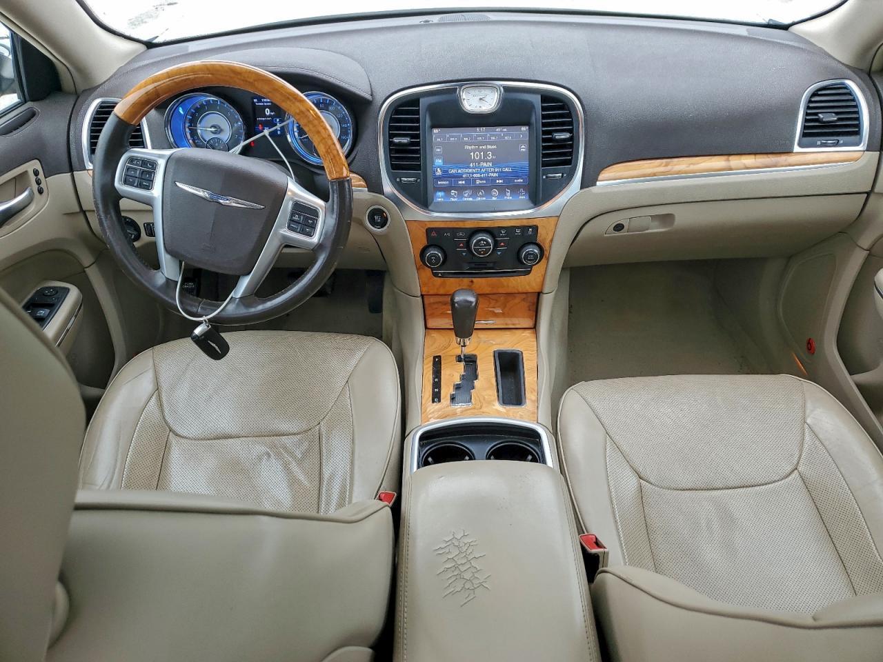 2014 CHRYSLER 300