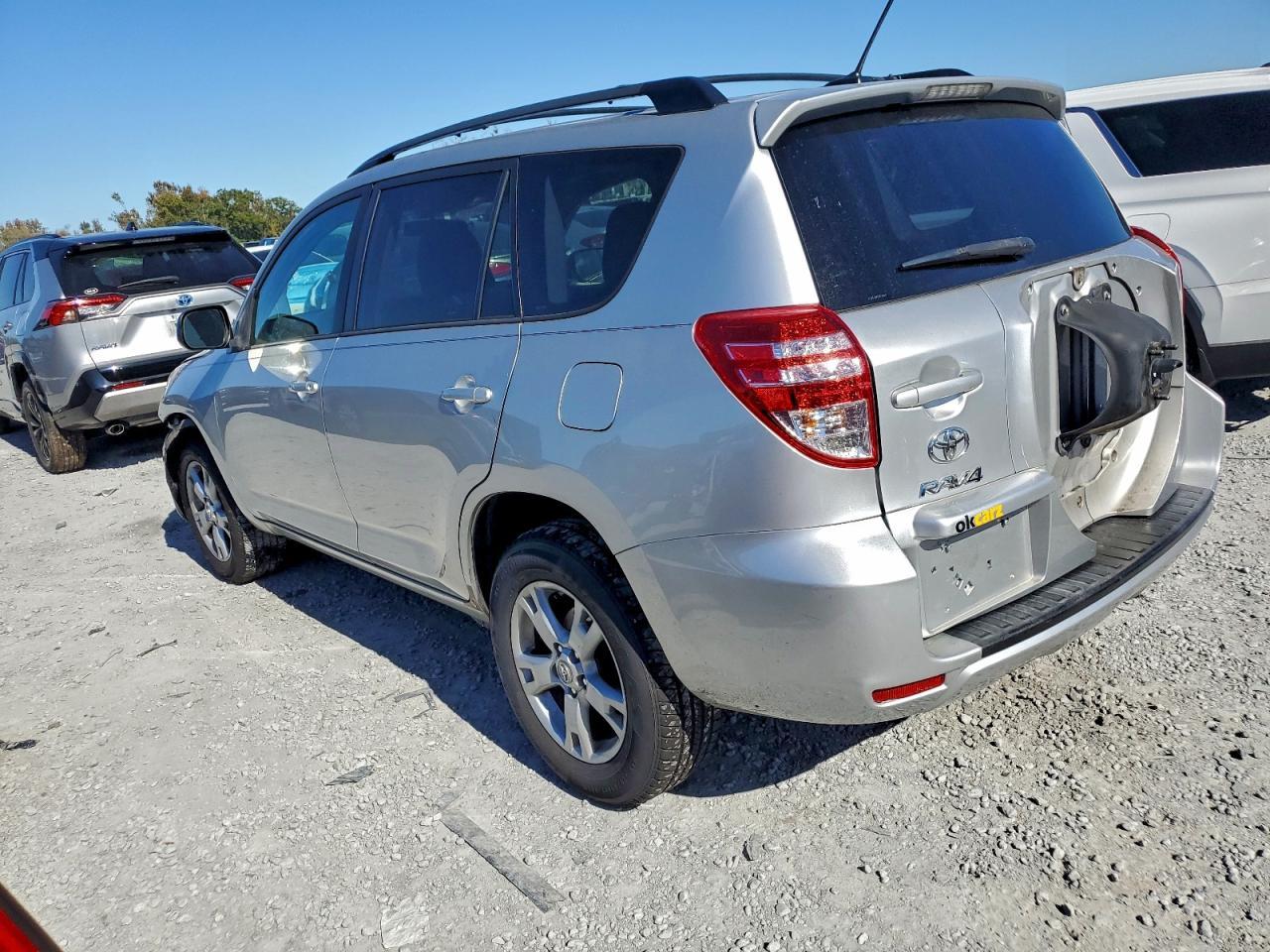 2012 TOYOTA RAV4