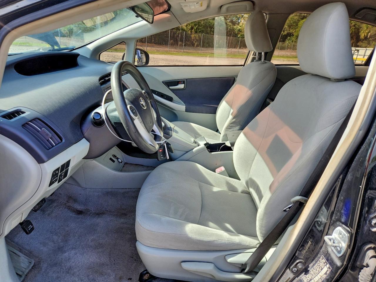 2010 TOYOTA PRIUS