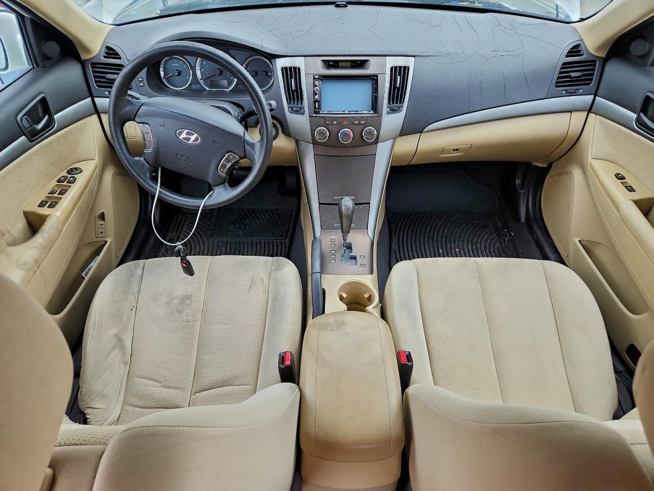 2010 HYUNDAI SONATA