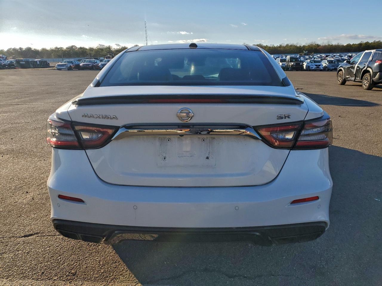 2019 NISSAN Maxima