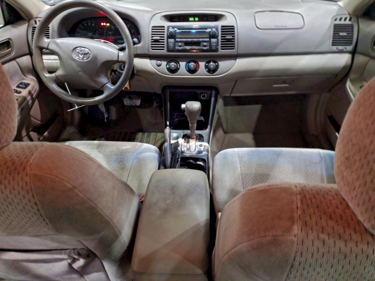 2004 TOYOTA CAMRY