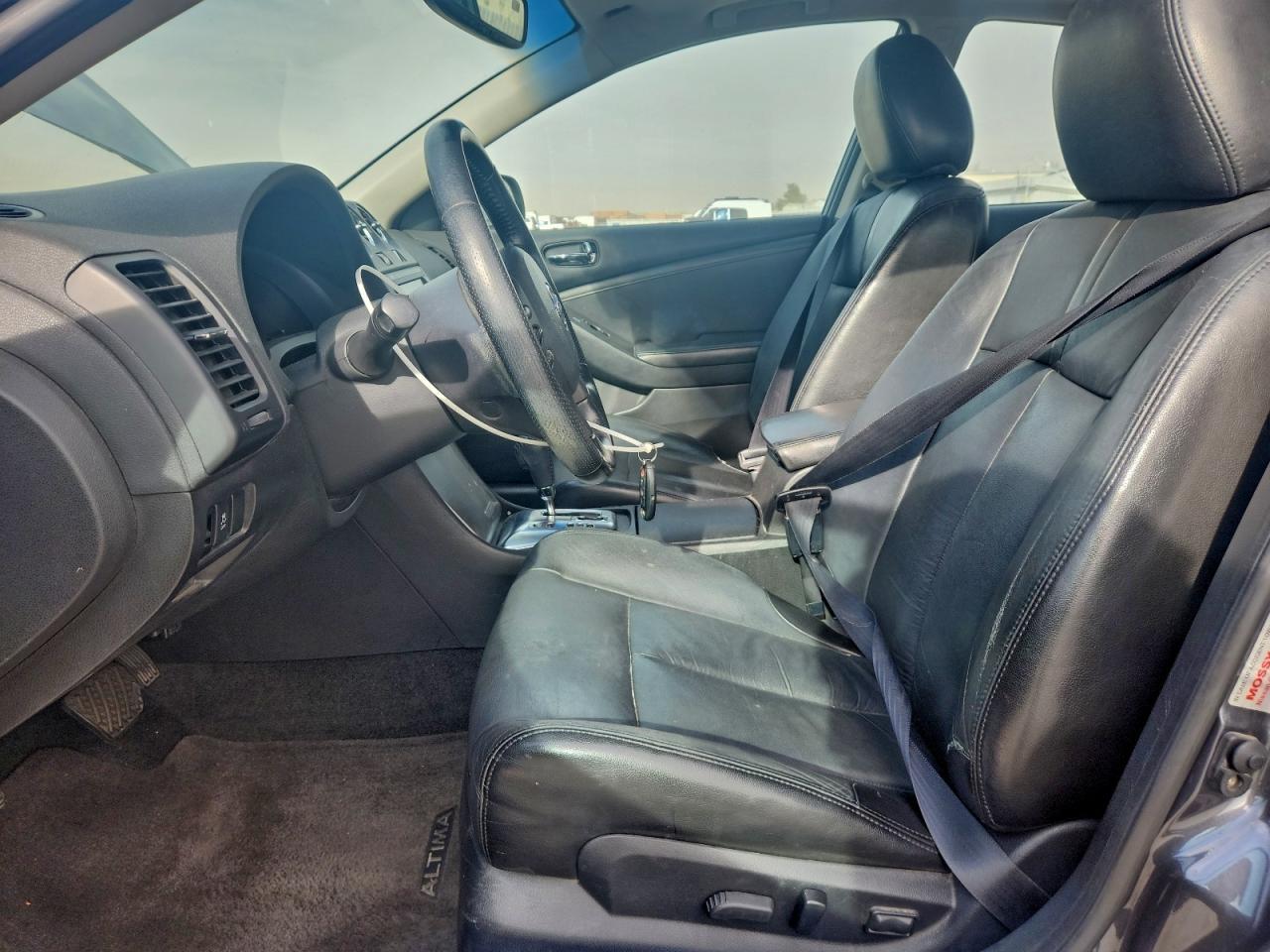 2012 NISSAN ALTIMA