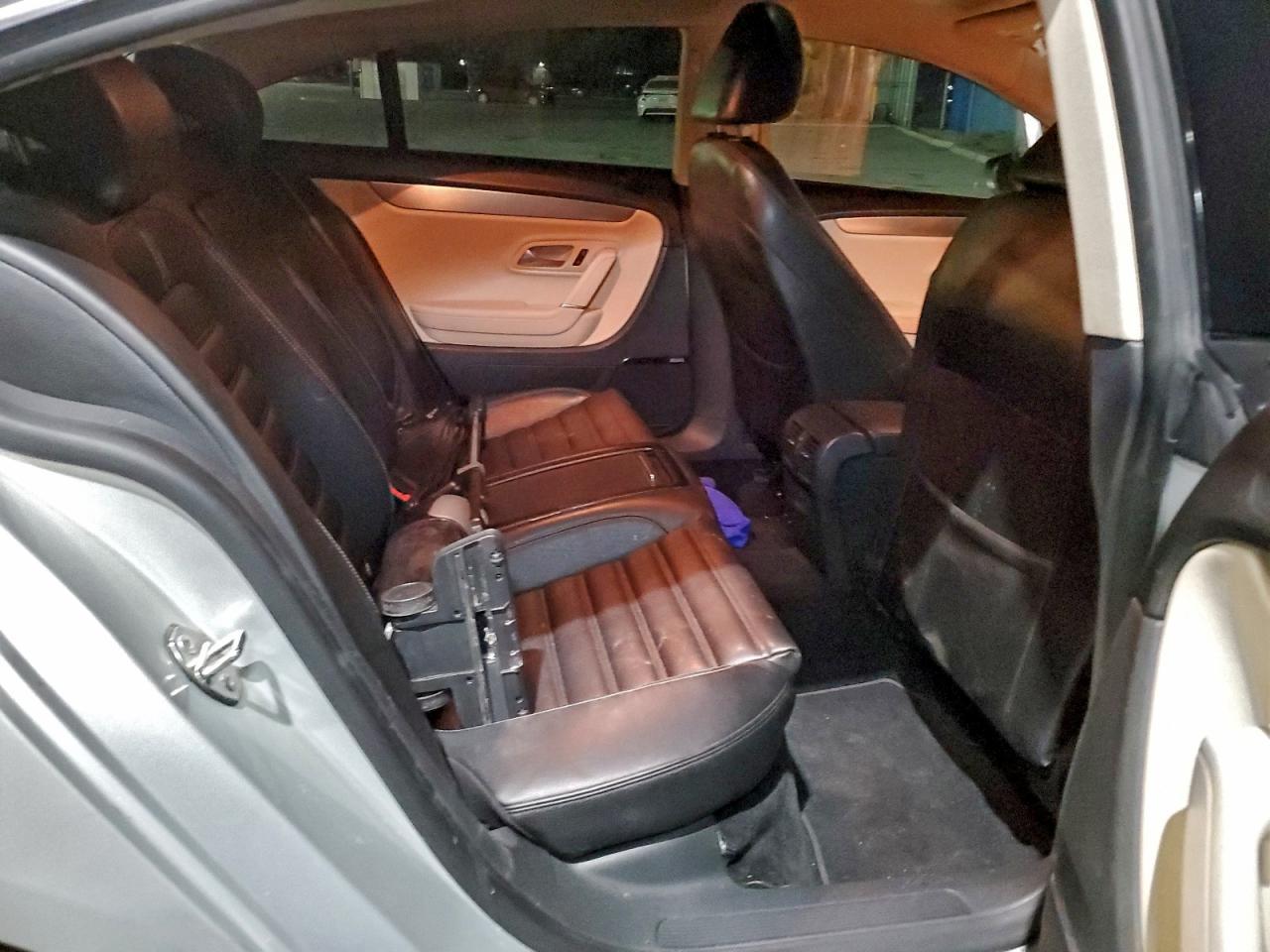 2009 VOLKSWAGEN CC