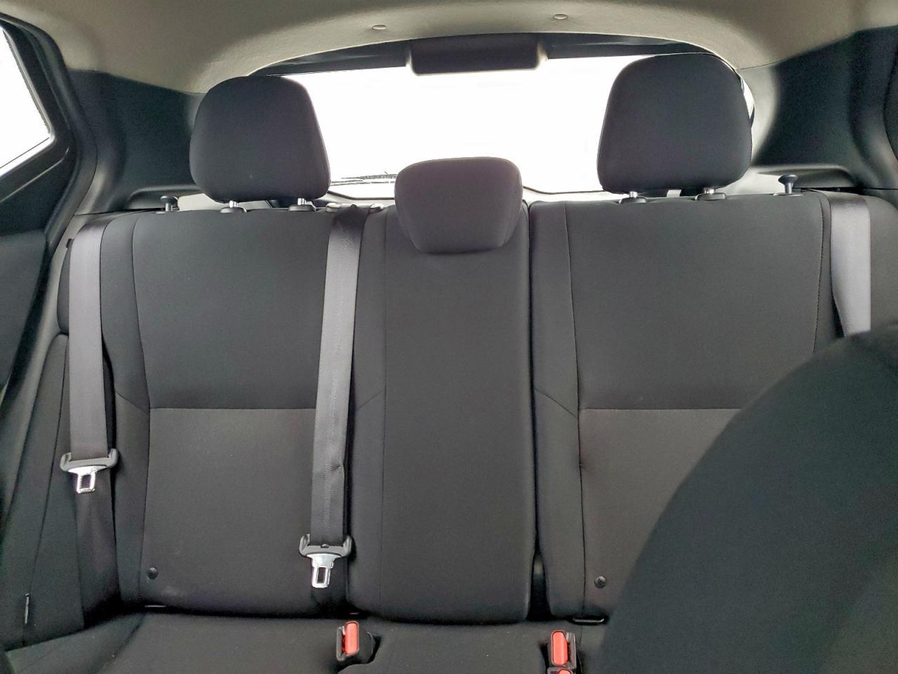 2025 NISSAN KICKS