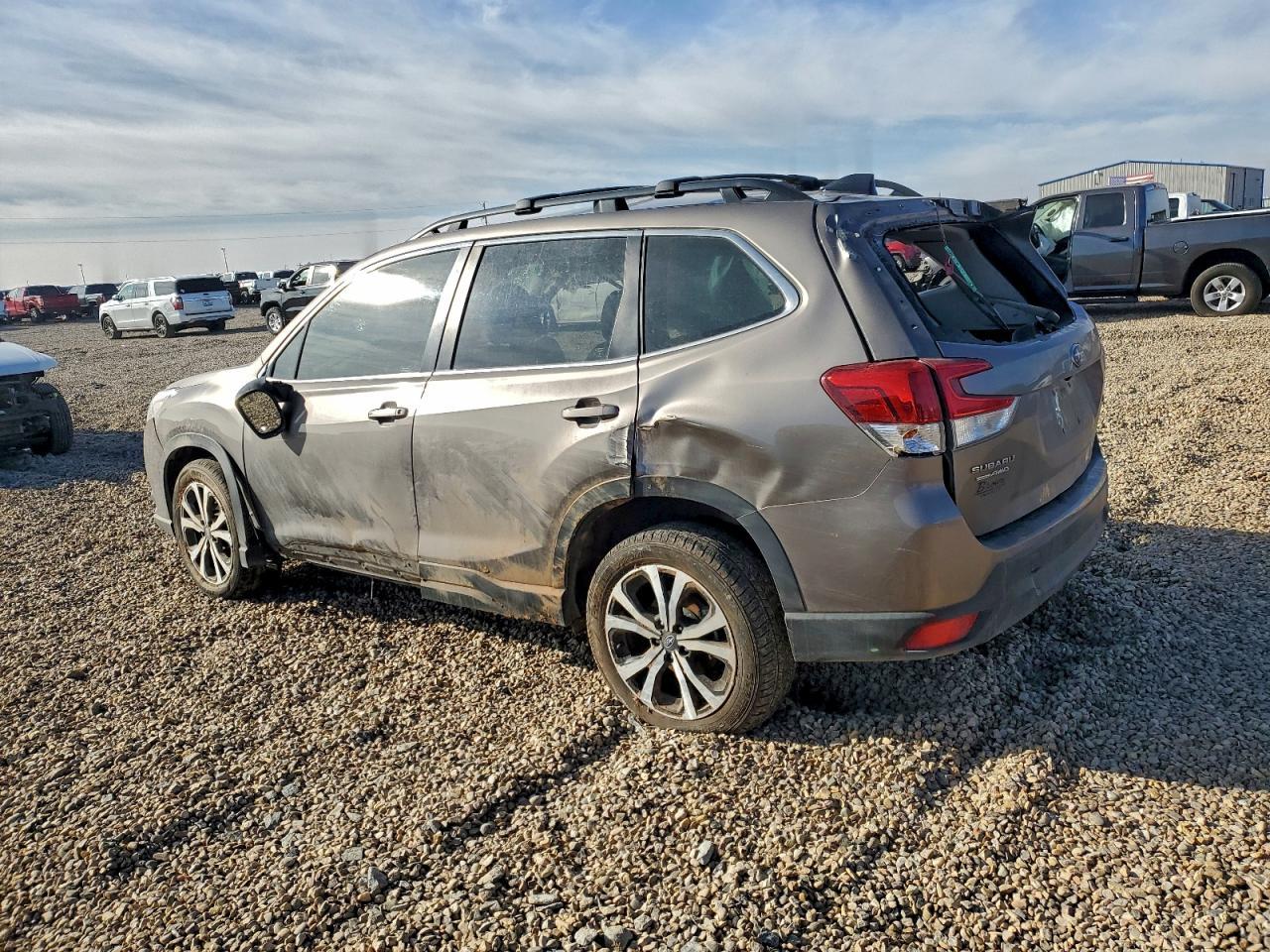 2024 SUBARU FORESTER