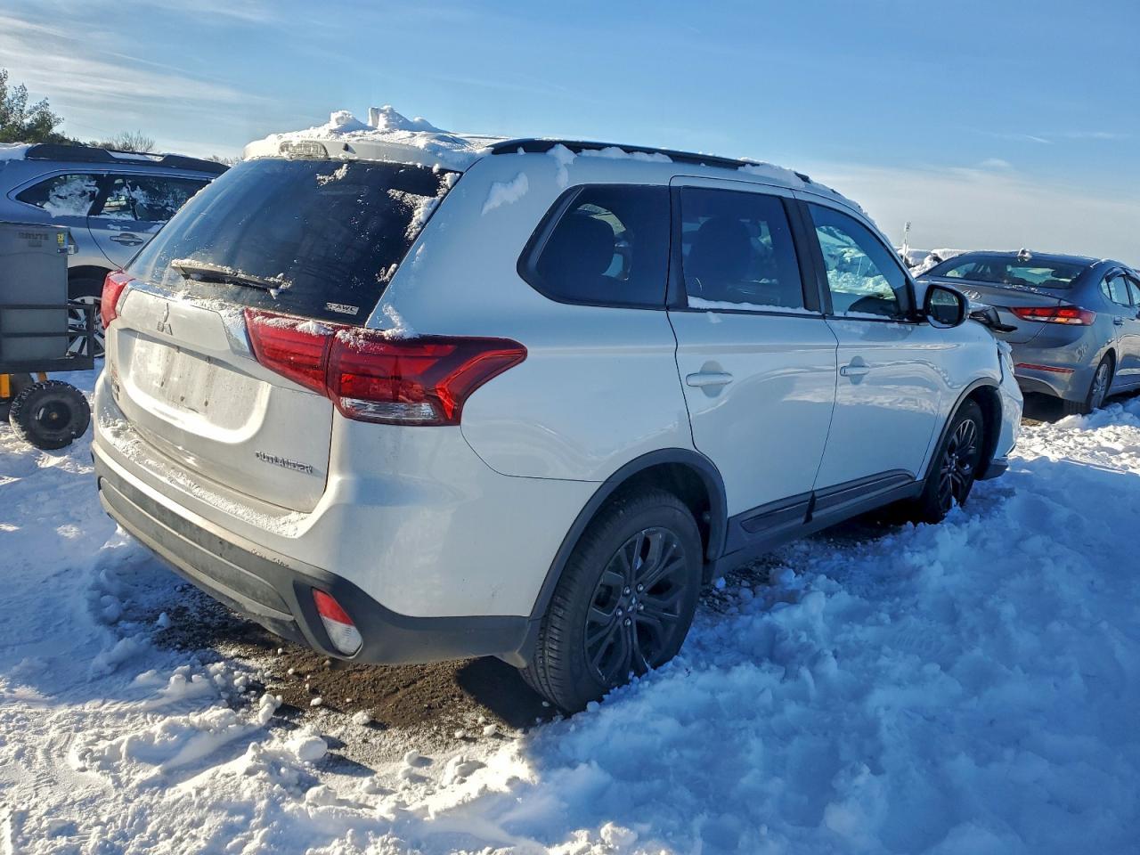 2018 MITSUBISHI outlander
