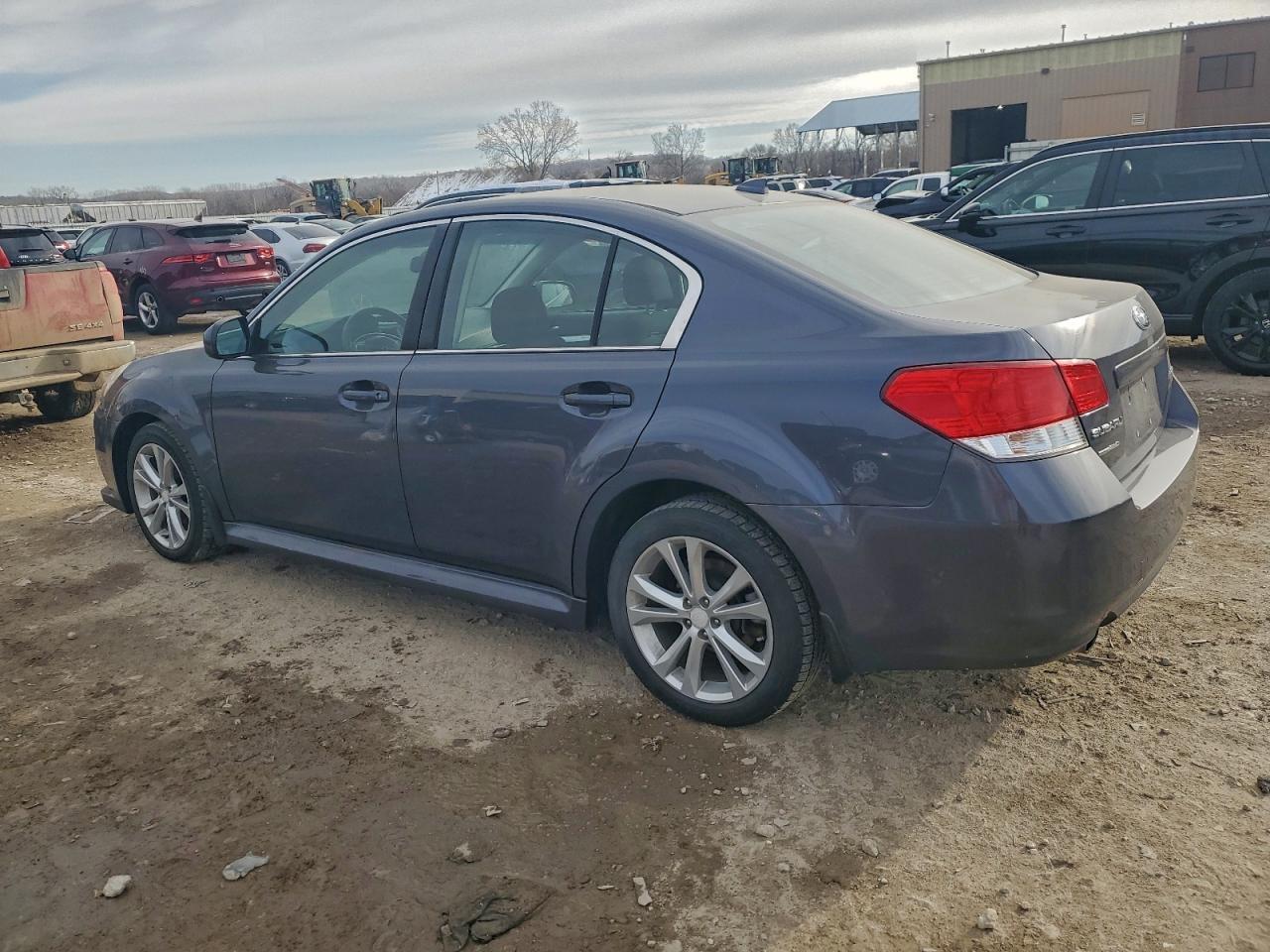 2014 SUBARU Legacy