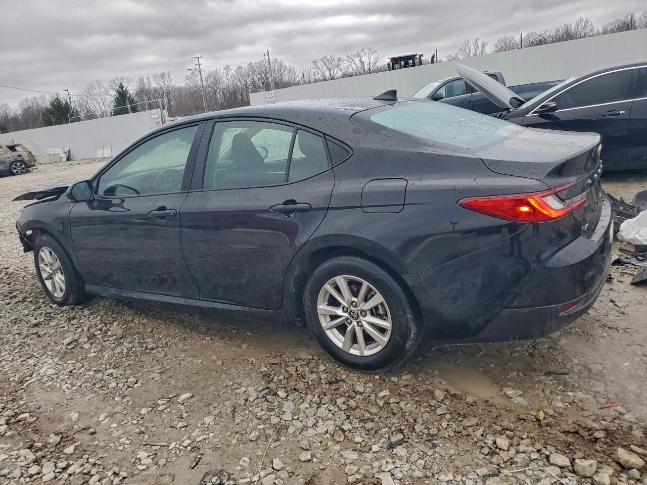 2025 TOYOTA CAMRY