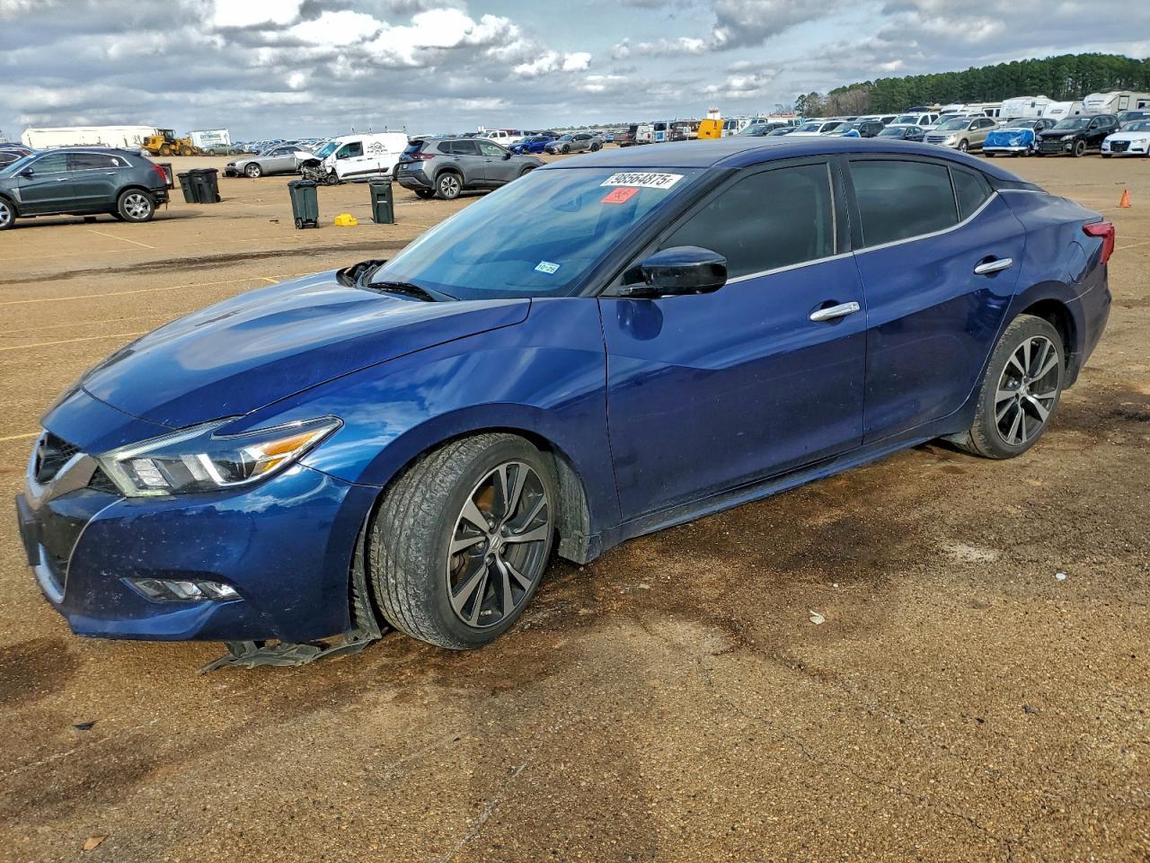 2017 NISSAN Maxima