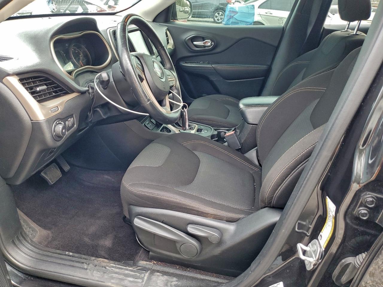 2016 JEEP CHEROKEE