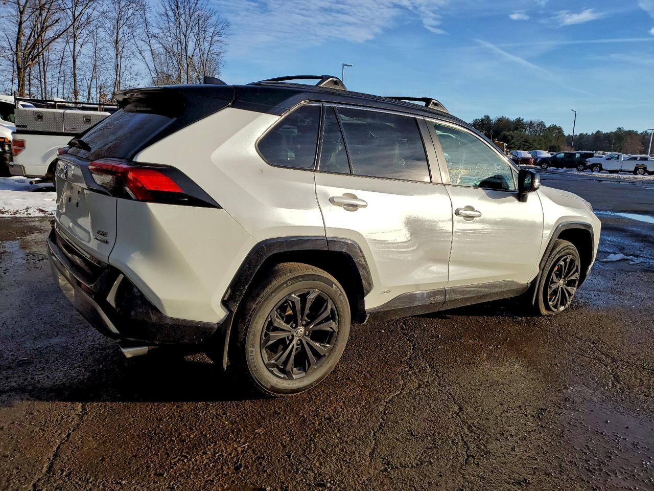 2022 TOYOTA RAV4
