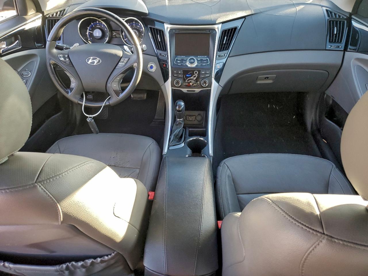 2012 HYUNDAI SONATA