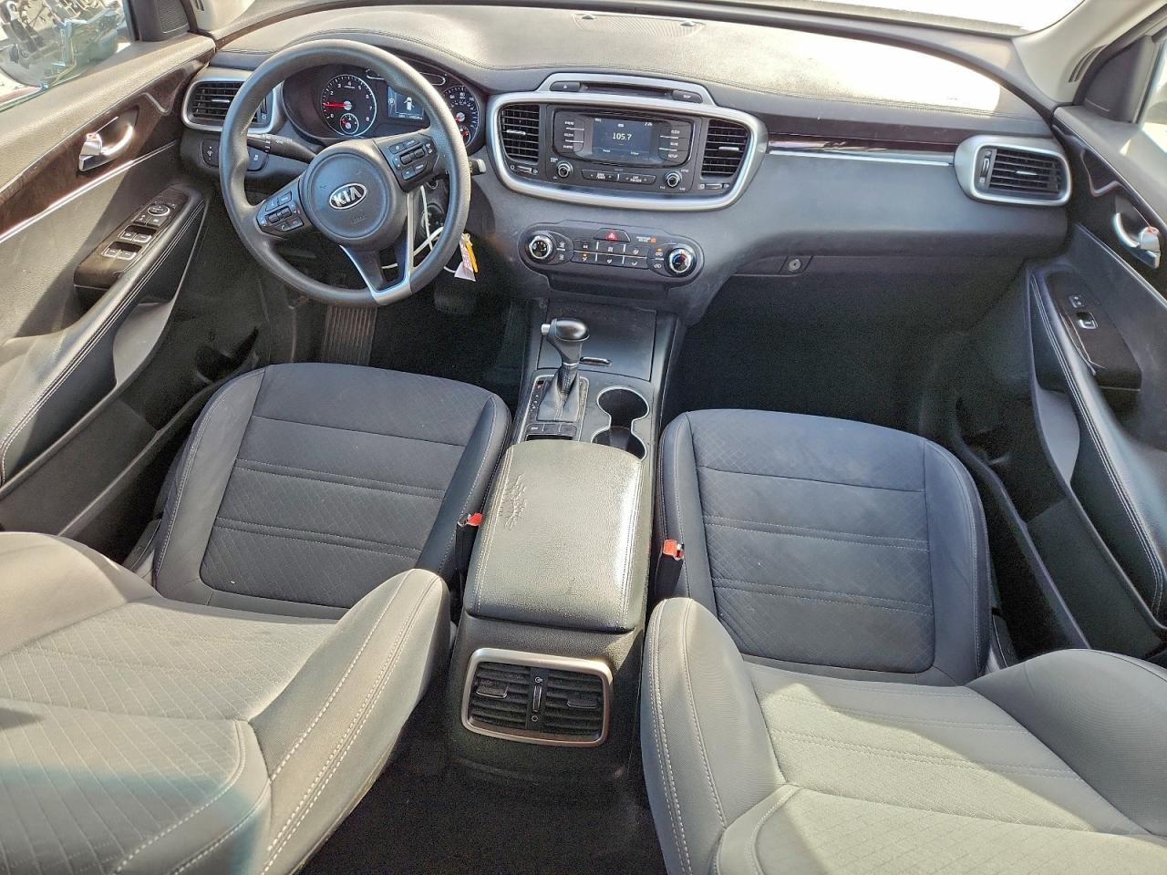 2018 KIA SORENTO