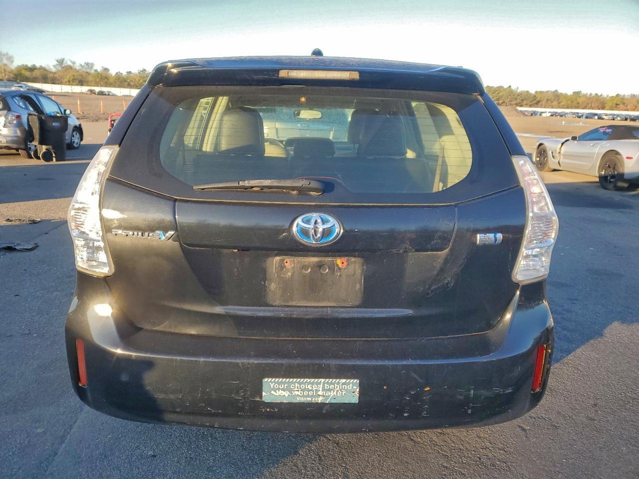2012 TOYOTA PRIUS V