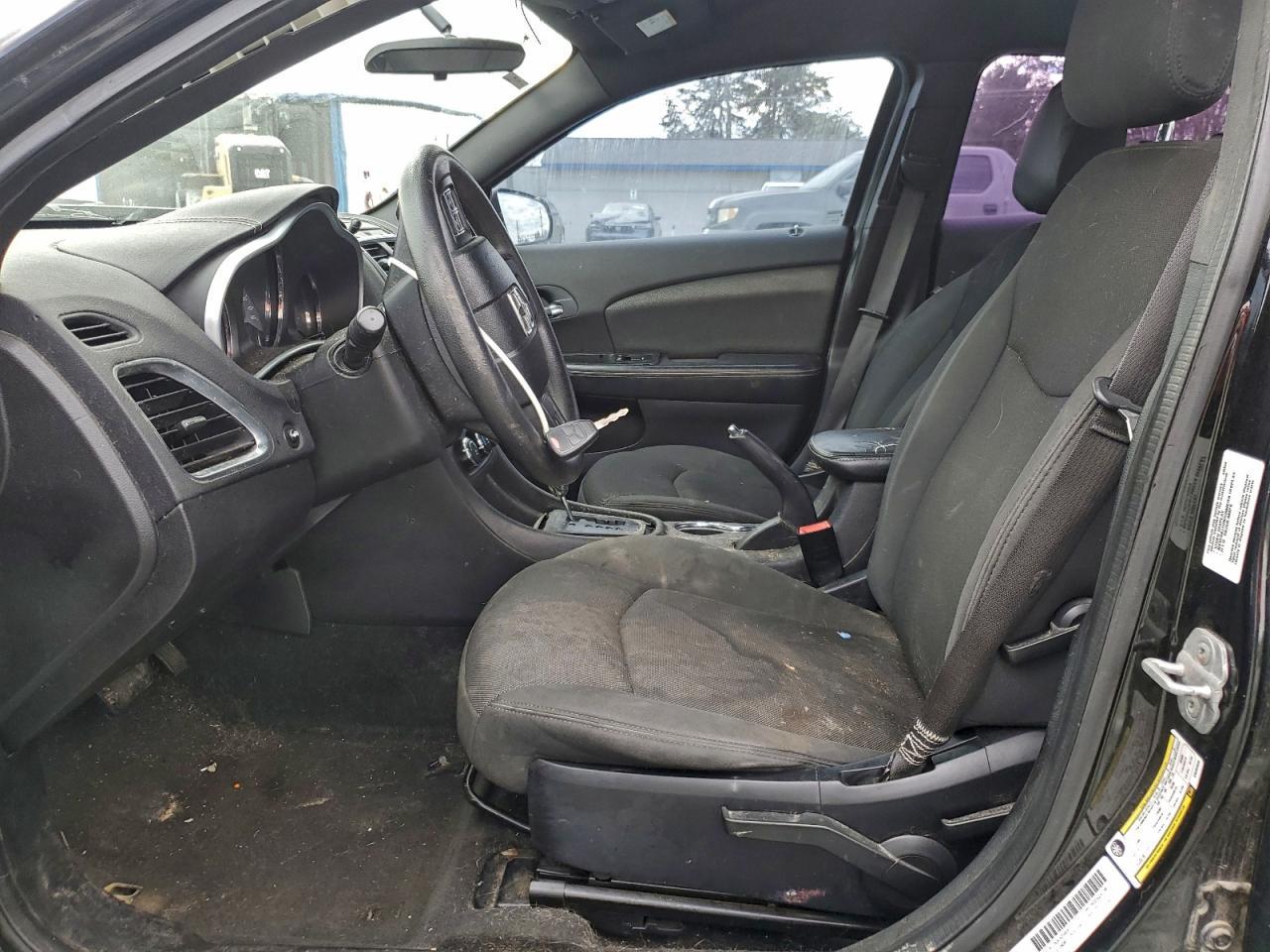 2012 DODGE Avenger