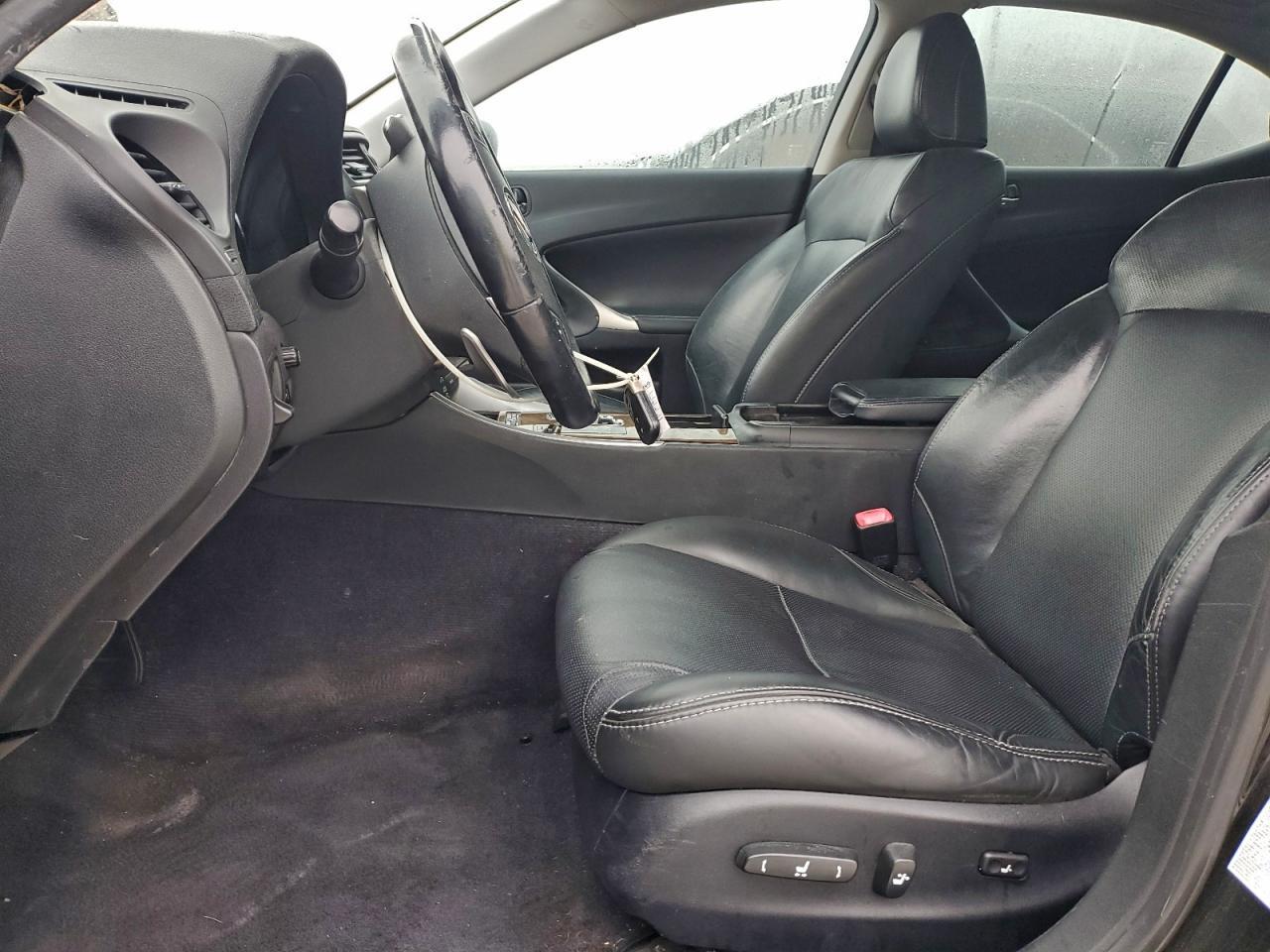 2011 LEXUS IS 250