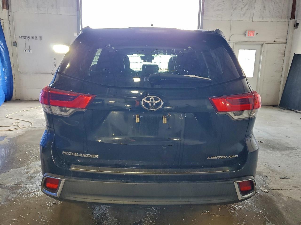 2019 TOYOTA HIGHLANDER