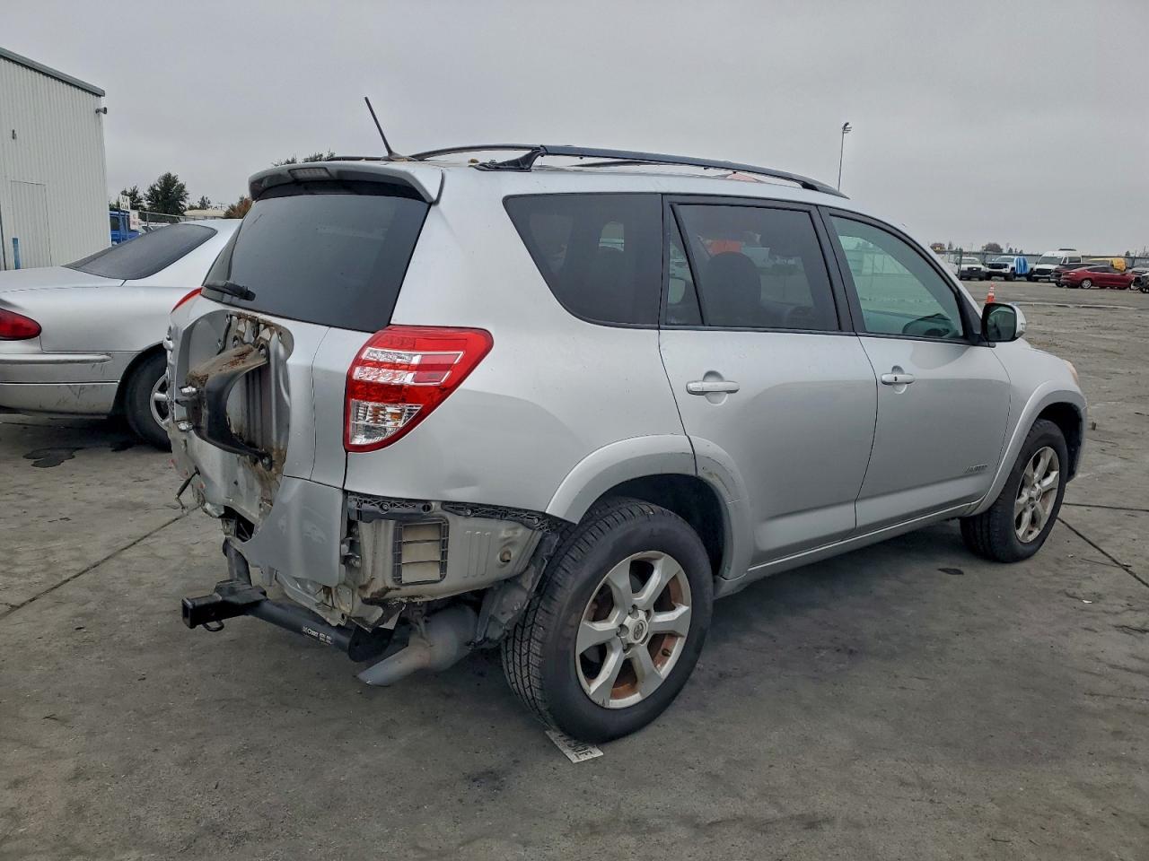 2010 TOYOTA RAV4