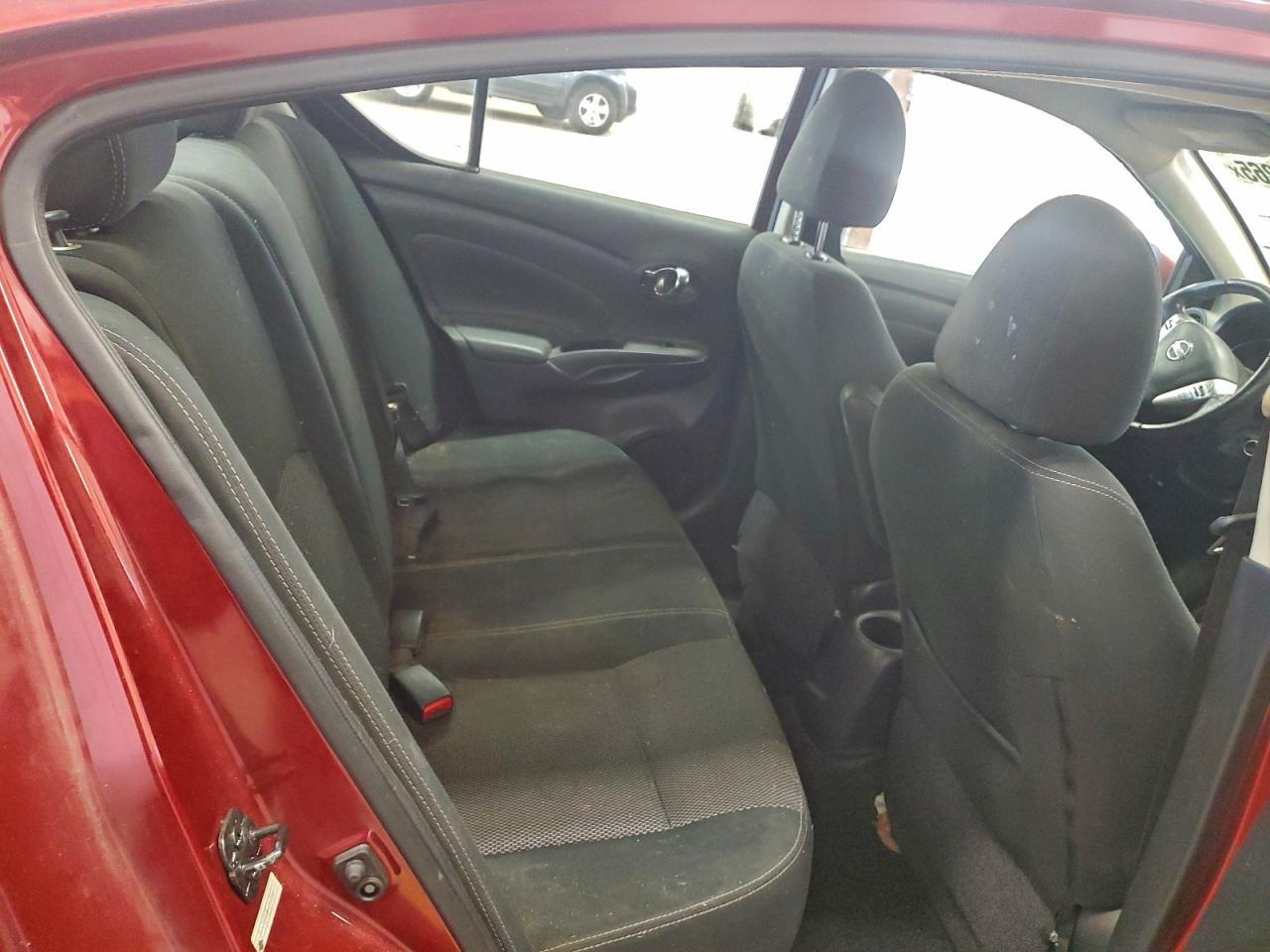 2018 NISSAN VERSA