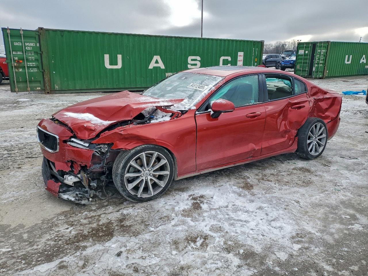 2019 VOLVO S60
